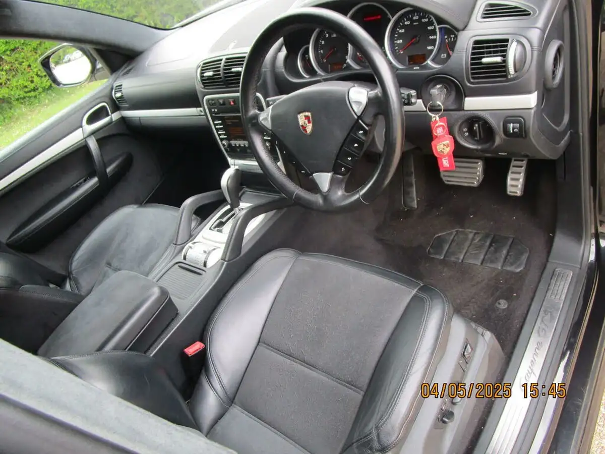 2009-porsche-cayenne-48-gts-tiptronic-s-big-3