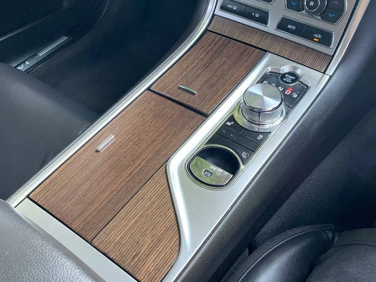 2014-jaguar-xf-22td-luxury-163ps-sportbrake-5d-big-37