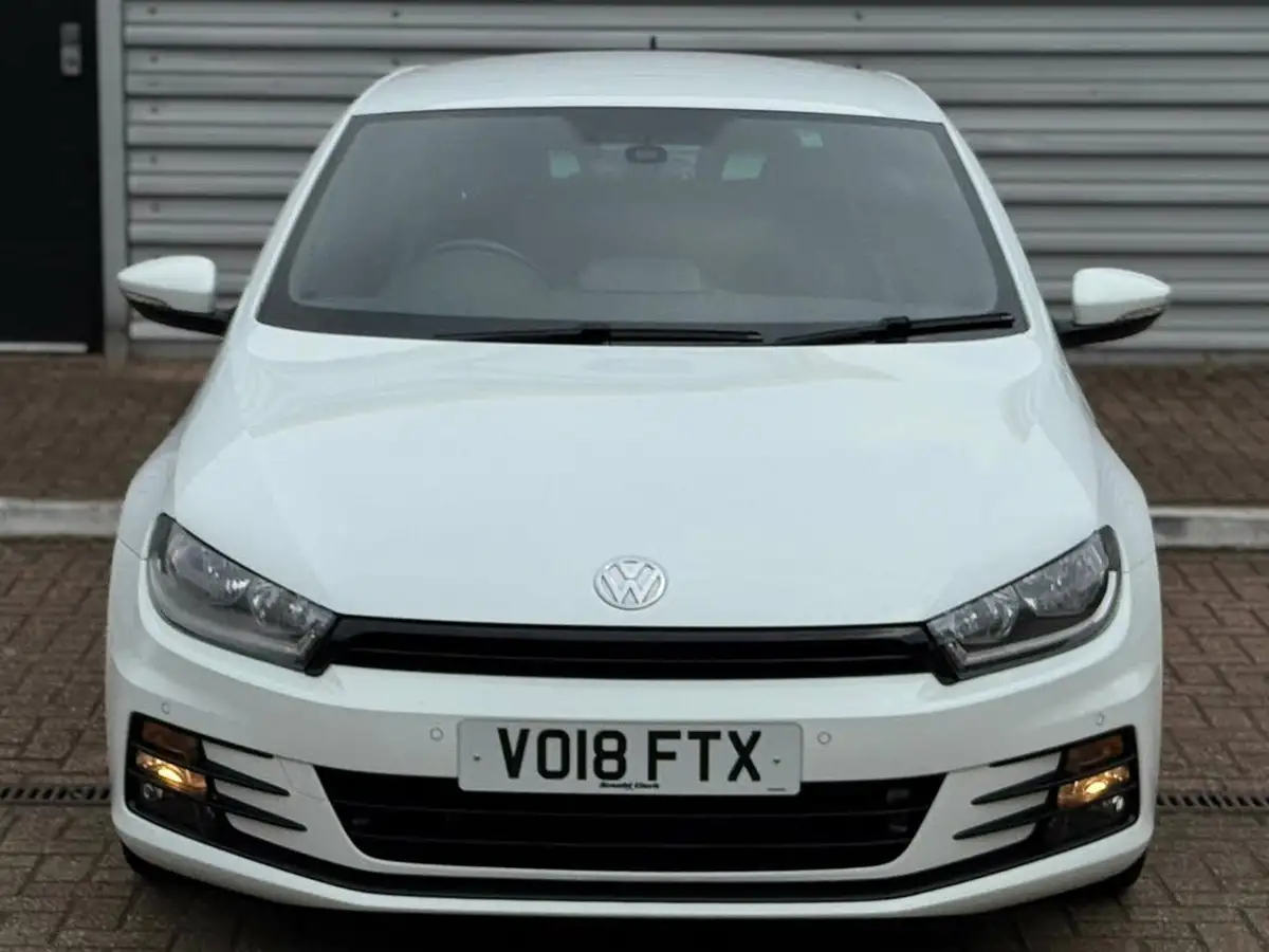 2017-volkswagen-scirocco-20-tsi-gt-bmt-dsg-big-6