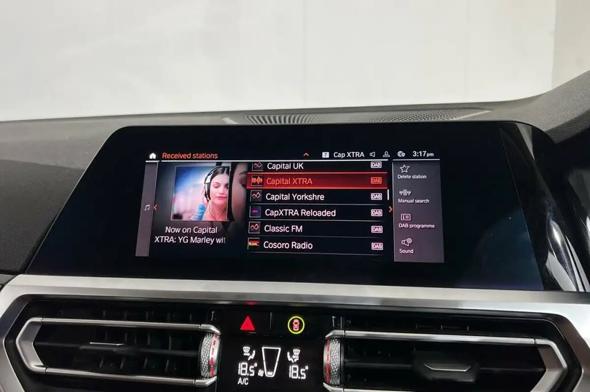 2021-bmw-3-series-20-320i-sport-touring-5d-big-14