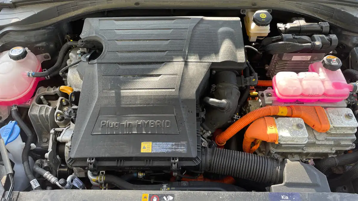 2022-kia-xceed-16-gdi-3-big-15