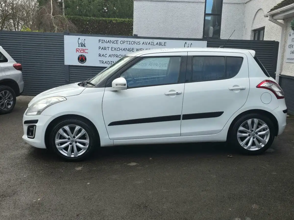 2015-suzuki-swift-12-sz4-90ps-5d-big-23