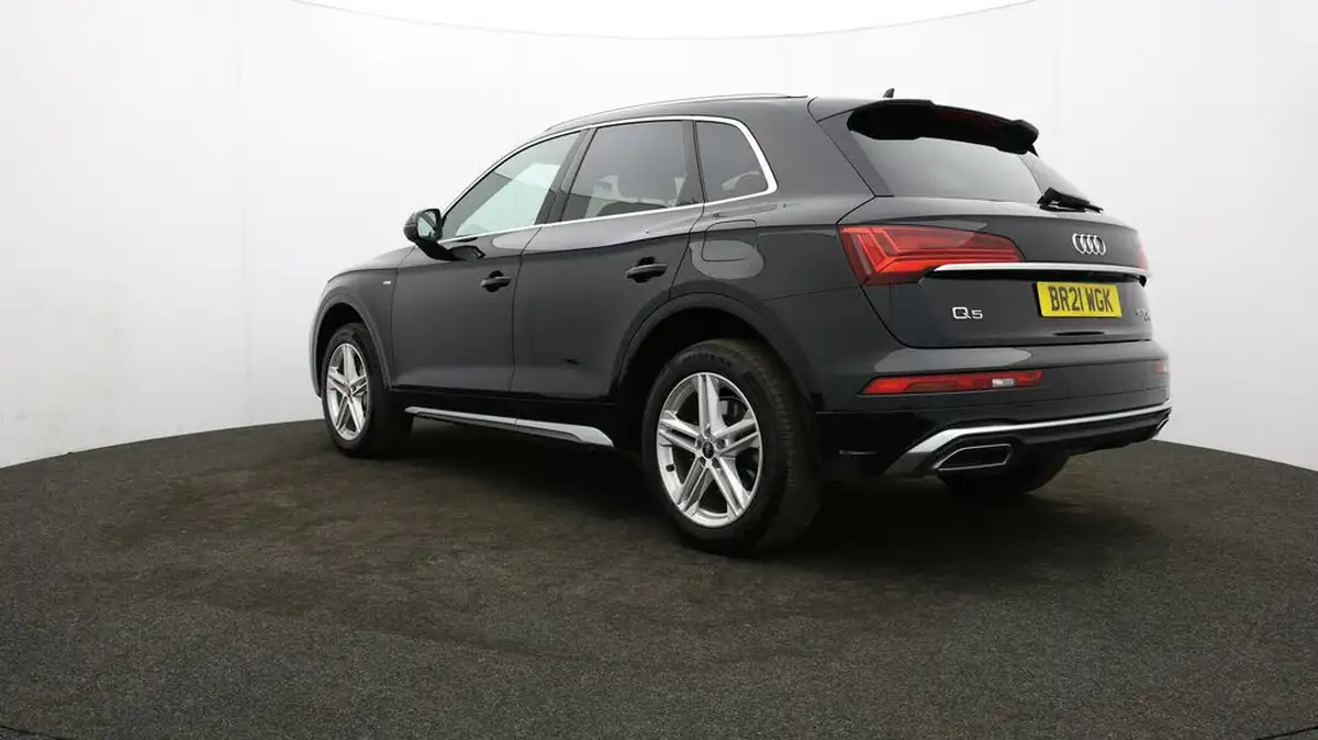 2021-audi-q5-20-50-tfsi-e-s-line-station-wagon-big-66