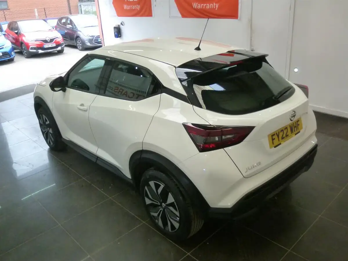 2022-nissan-juke-10-dig-t-acenta-big-23