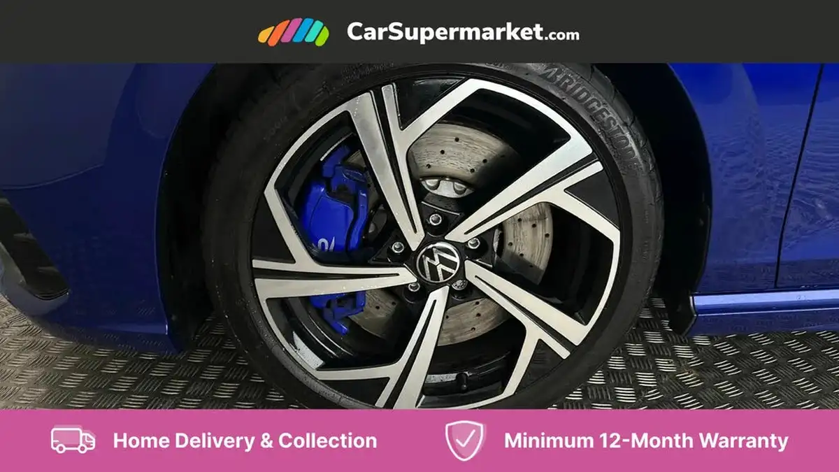 2024-volkswagen-golf-20-tsi-r-320ps-hatchback-big-18