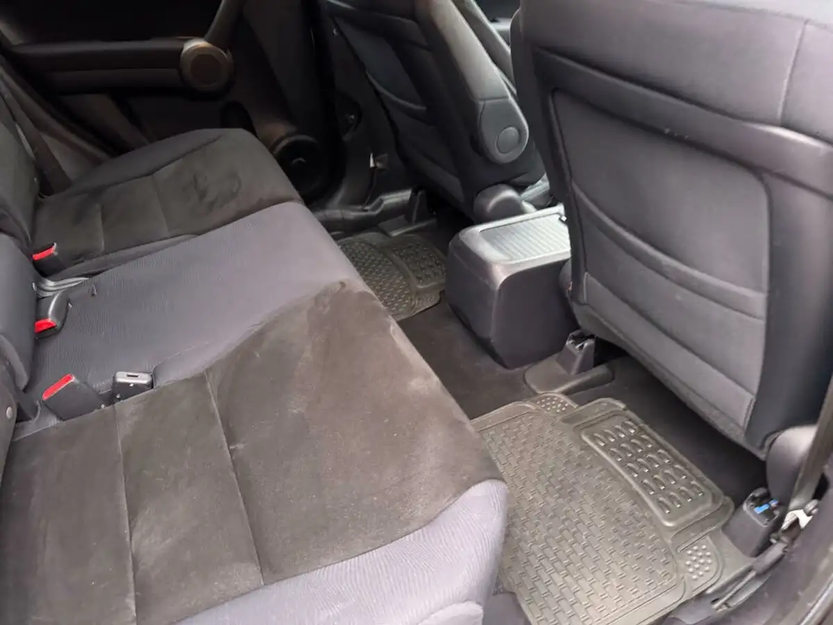 2012-honda-cr-v-22td-set-big-40