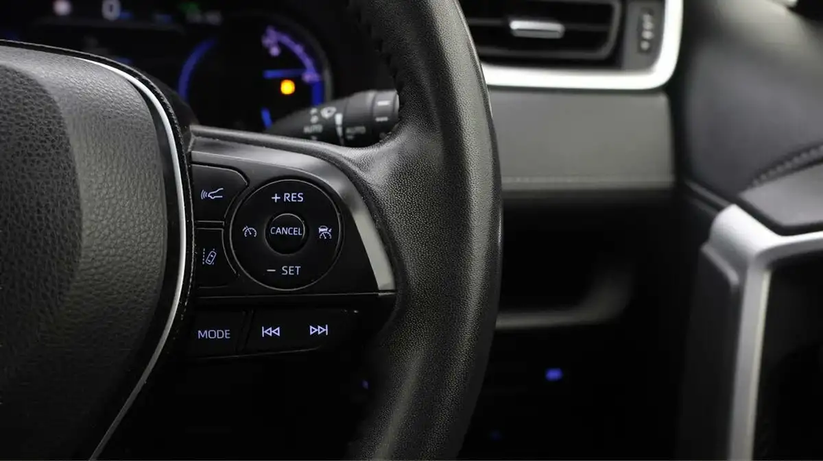 2021-toyota-rav4-25-vvt-i-design-215bhp-big-21
