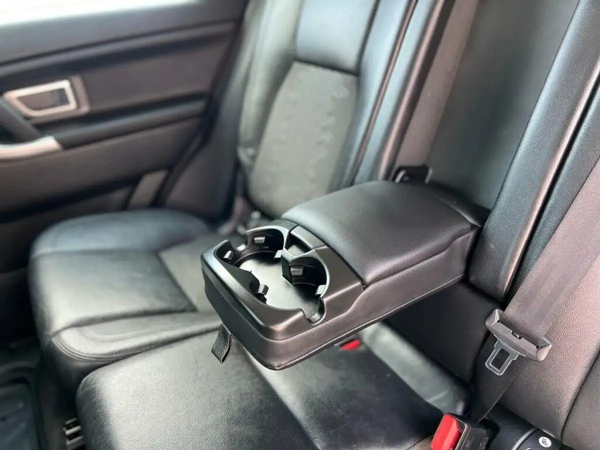 2015-land-rover-discovery-sport-22td-se-tech-big-14