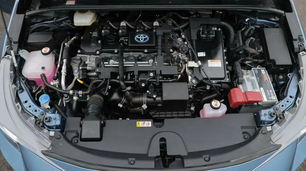 2021-toyota-corolla-18-vvt-i-icon-tech-trk-hatchback-5d-big-19
