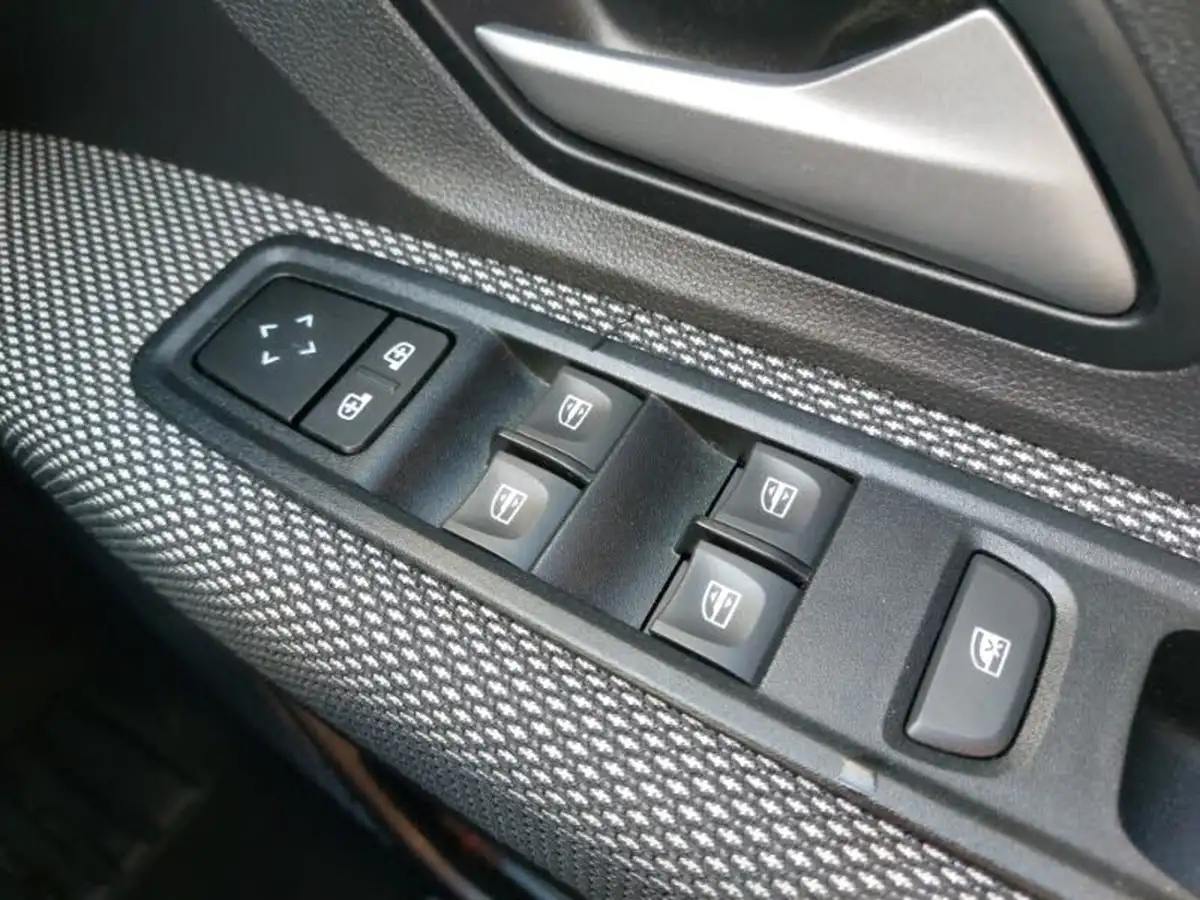 2024-dacia-jogger-16-tce-expression-big-17