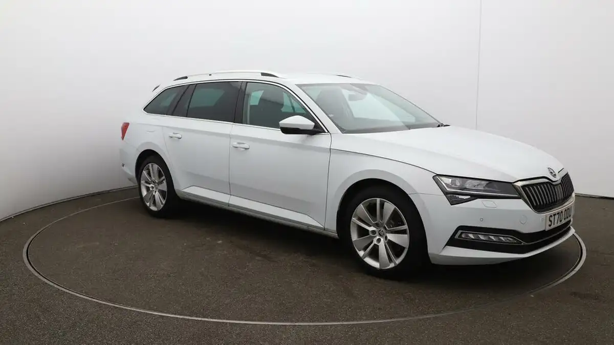 2020-skoda-superb-15-tsi-se-l-estate-big-36