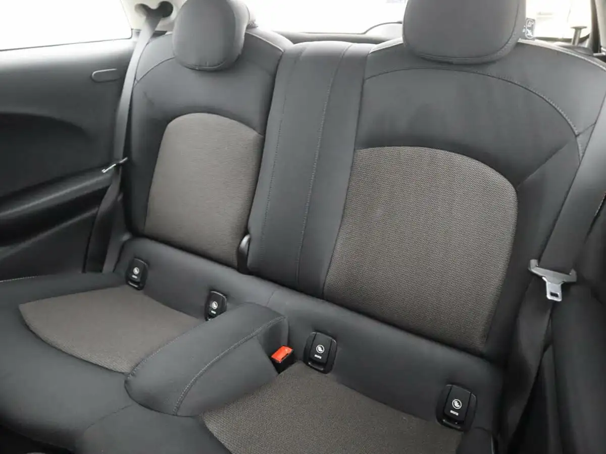 2019-mini-cooper-15-cooper-classic-hatchback-3d-auto-big-9