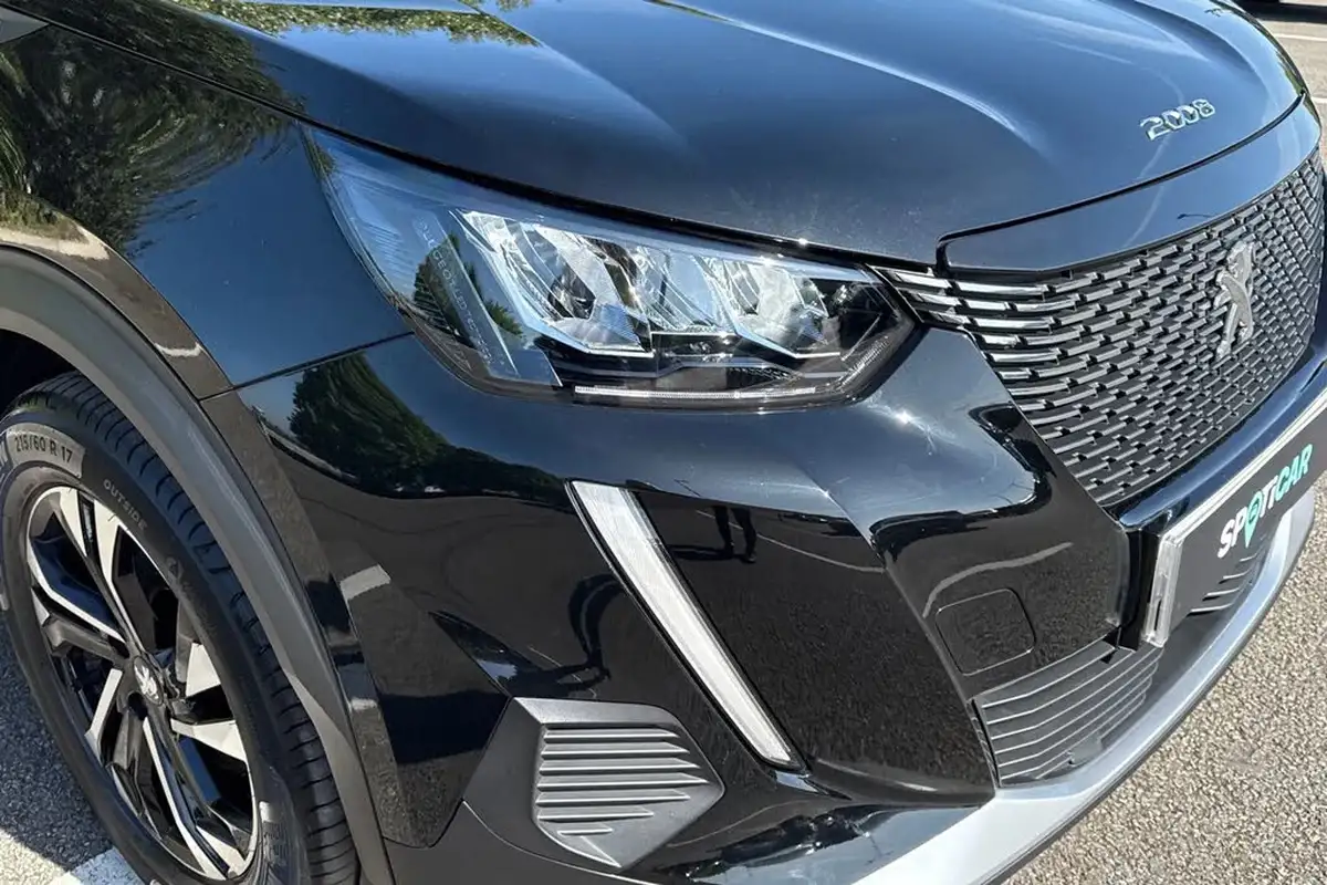2021-peugeot-2008-suv-12-puretech-allure-130bhp-big-7