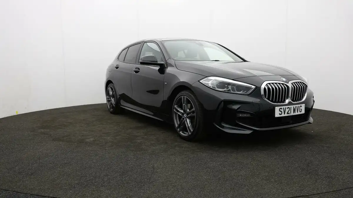2021-bmw-1-series-15-118i-m-sport-lcp-big-41