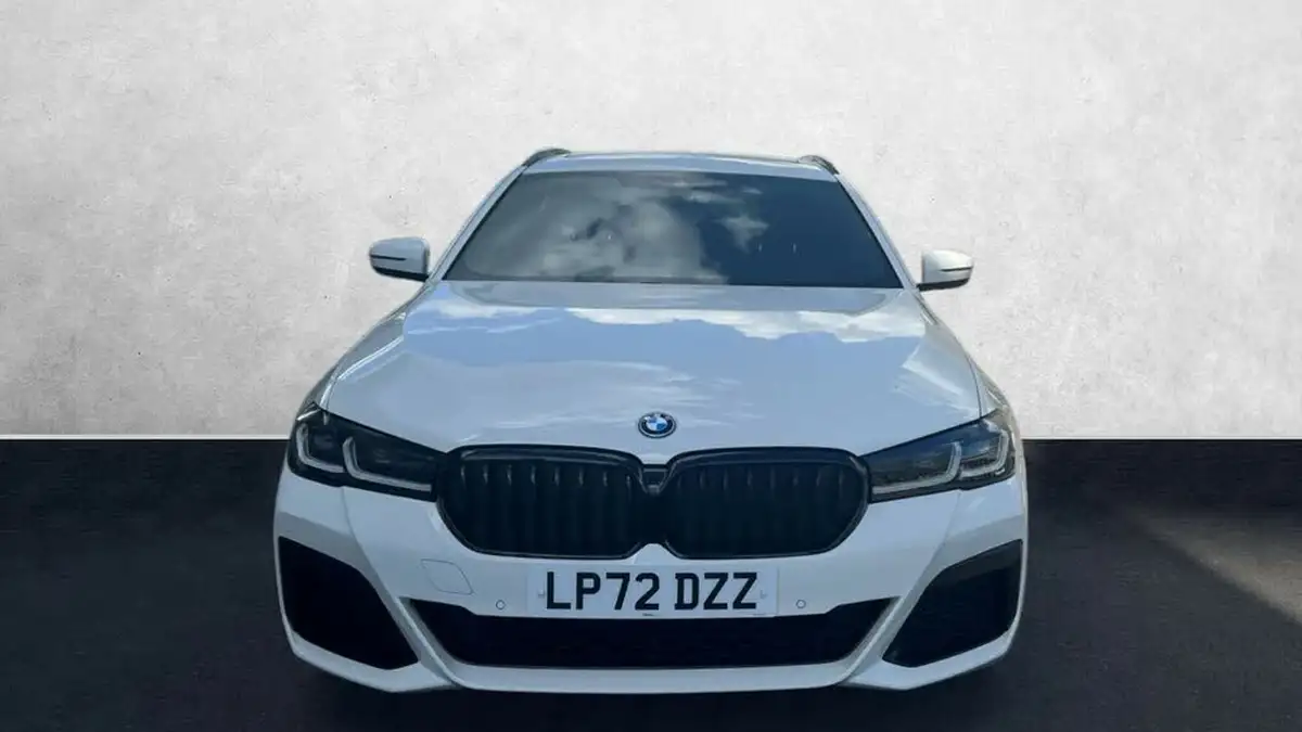 2022-bmw-5-series-20-530e-m-sport-touring-5d-big-1