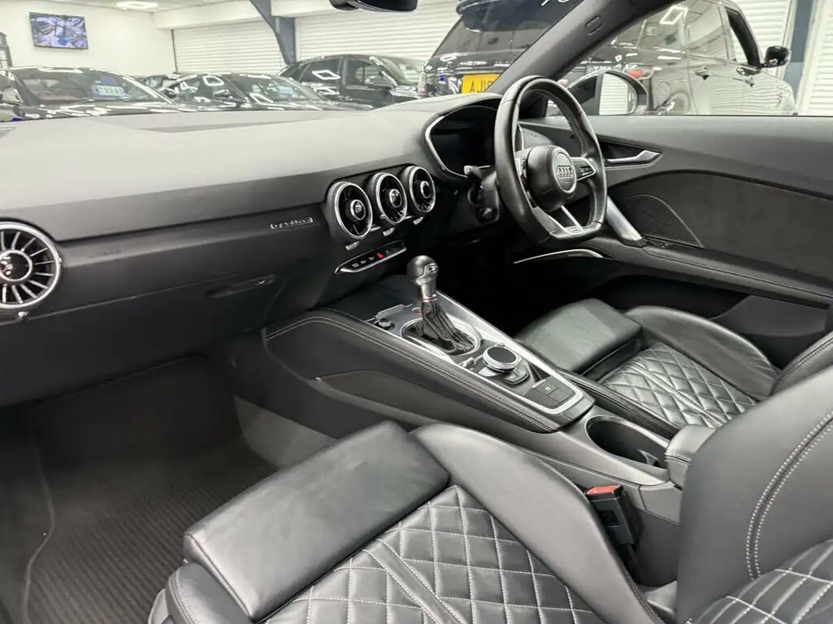 2017-audi-tts-20-tfsi-quattro-tts-black-edition-coupe-s-tronic-big-20
