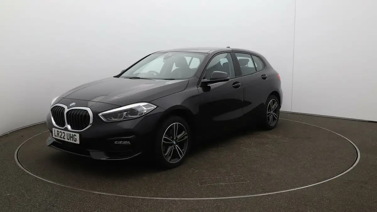 2022-bmw-1-series-15td-116d-sport-dct-big-61