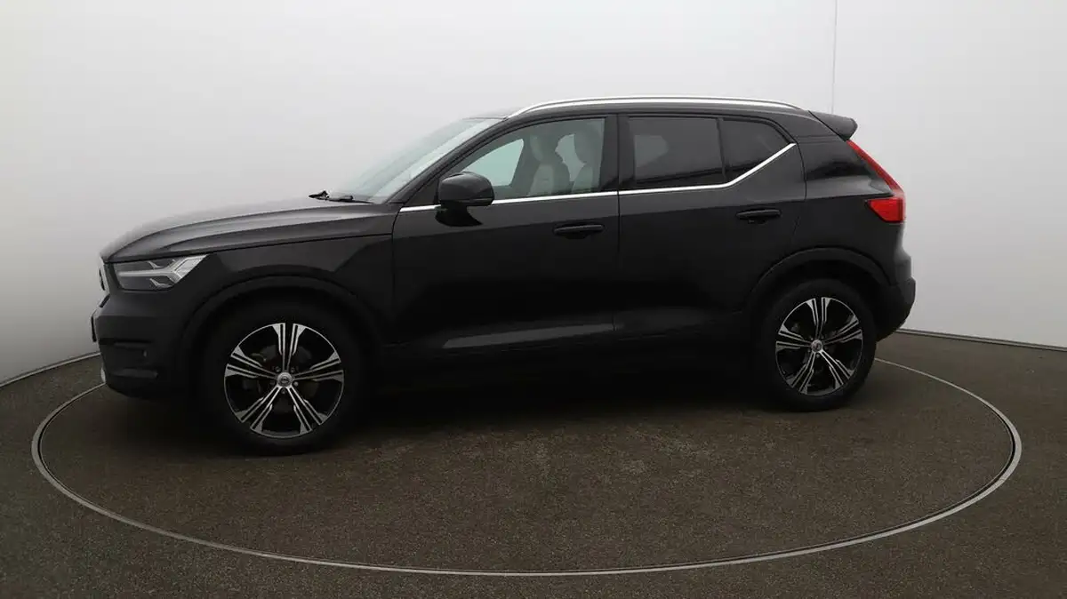 2021-volvo-xc40-20-b4-inscription-pro-197bhp-geartronic-big-57
