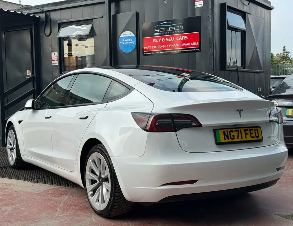 2021-tesla-model-3-e-long-range-awd-big-20