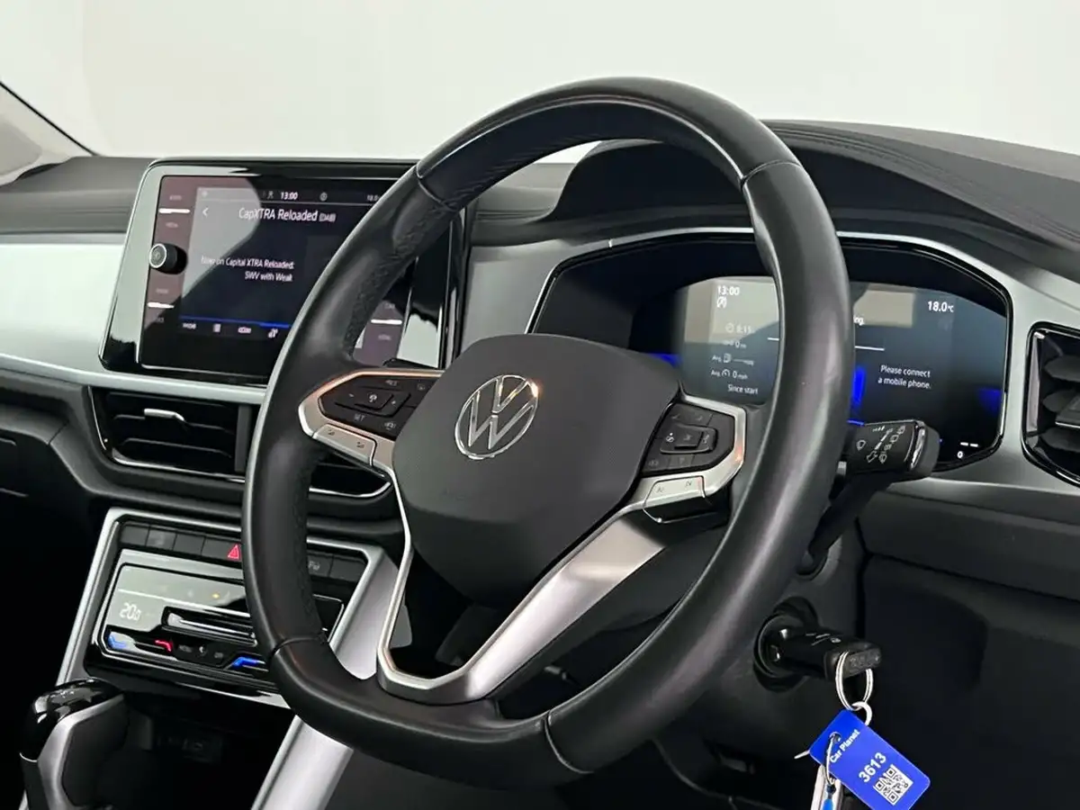 2022-volkswagen-t-roc-15-tsi-life-dsg-big-9
