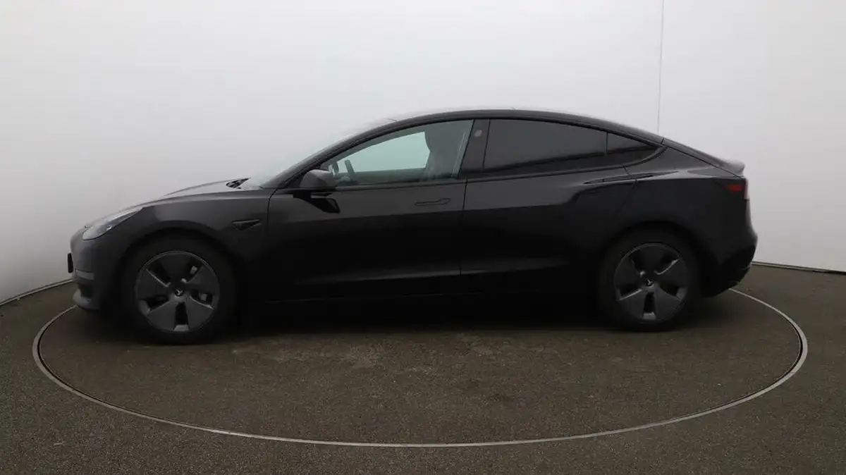 2021-tesla-model-3-e-long-range-4x4-big-57