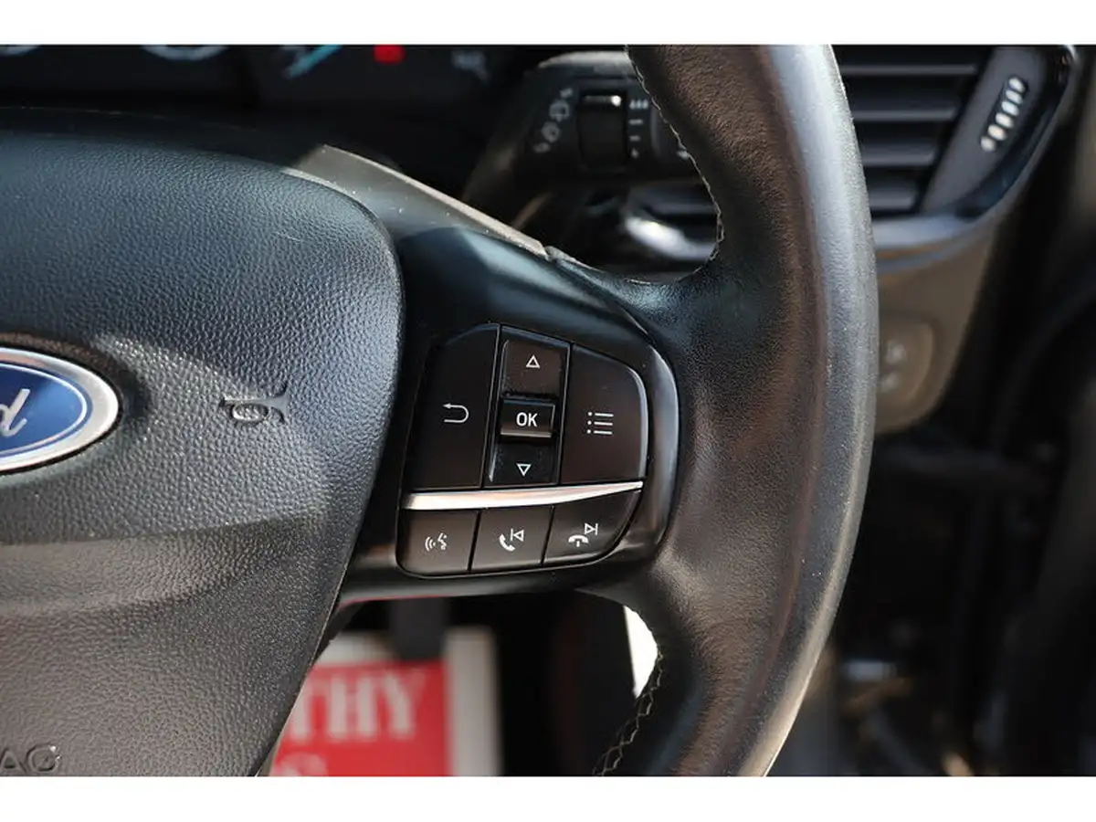 2019-ford-fiesta-10t-active-1-100ps-big-30