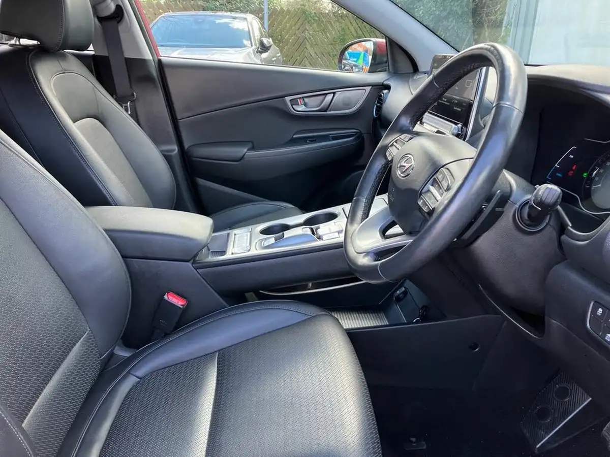 2020-hyundai-kona-e-premium-se-64kwh-105kw-obc-big-26