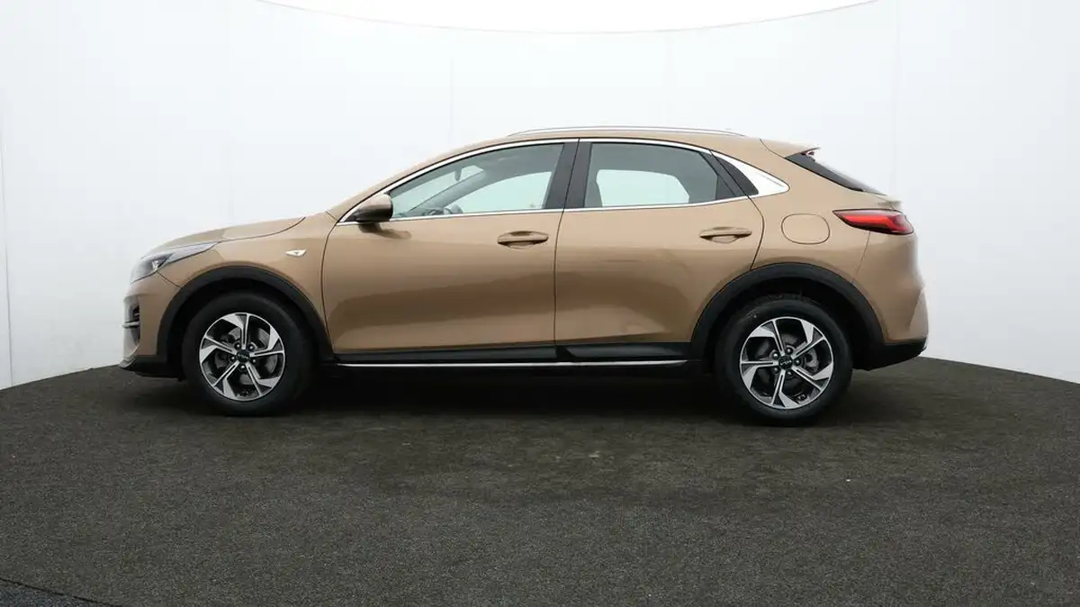 2022-kia-xceed-10-t-gdi-2-big-60