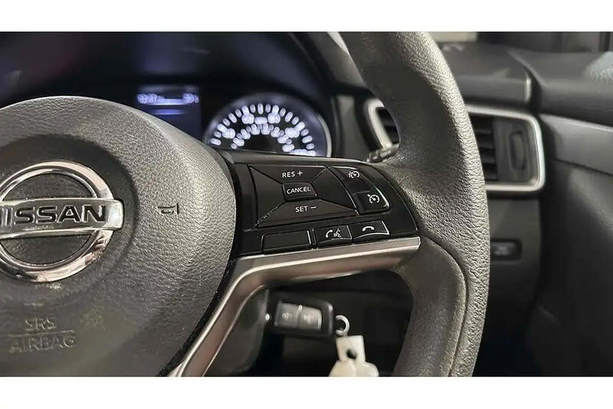 2018-nissan-qashqai-13-dig-t-visia-big-31