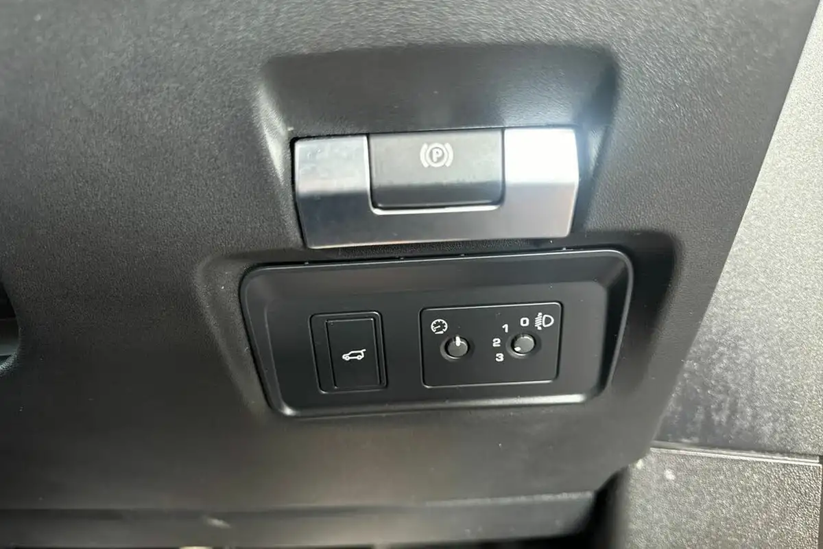 2019-land-rover-range-rover-evoque-20-d180-s-big-28