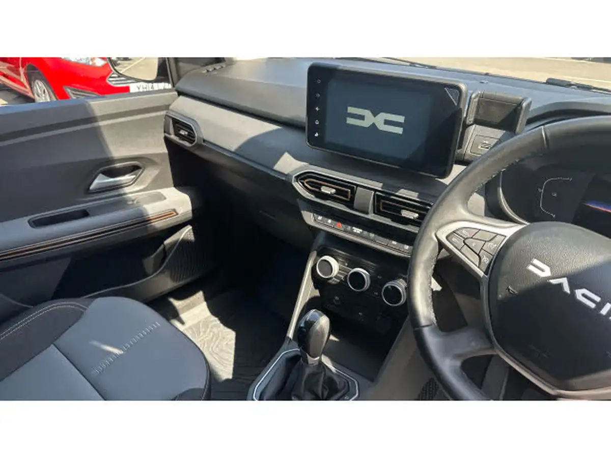 2024-dacia-jogger-16-tce-extreme-big-13