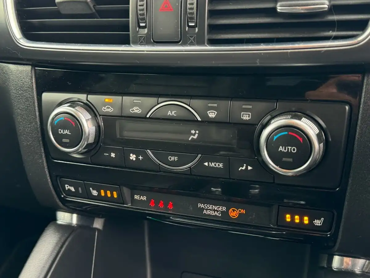 2017-mazda-cx-5-20-sport-nav-big-11