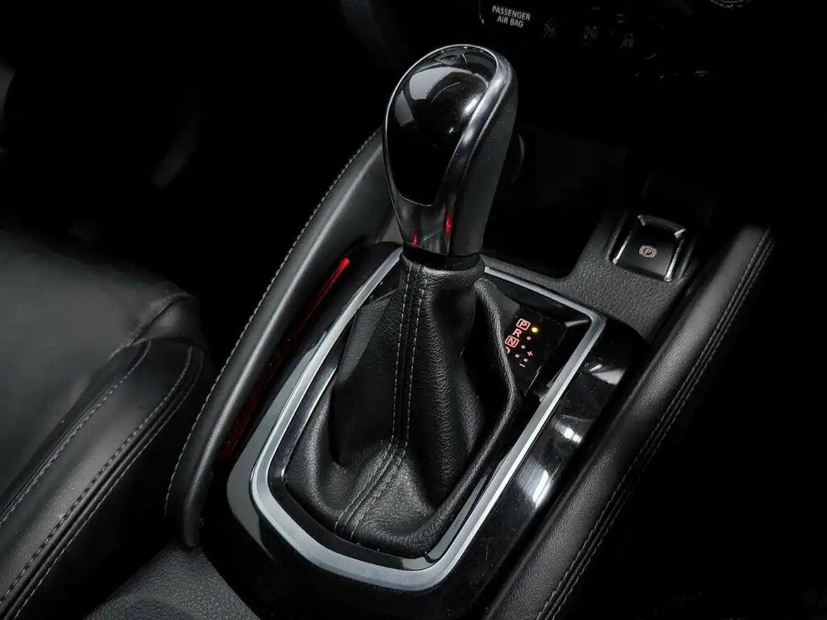 2017-nissan-qashqai-12-dig-t-tekna-xtronic-cvt-big-28