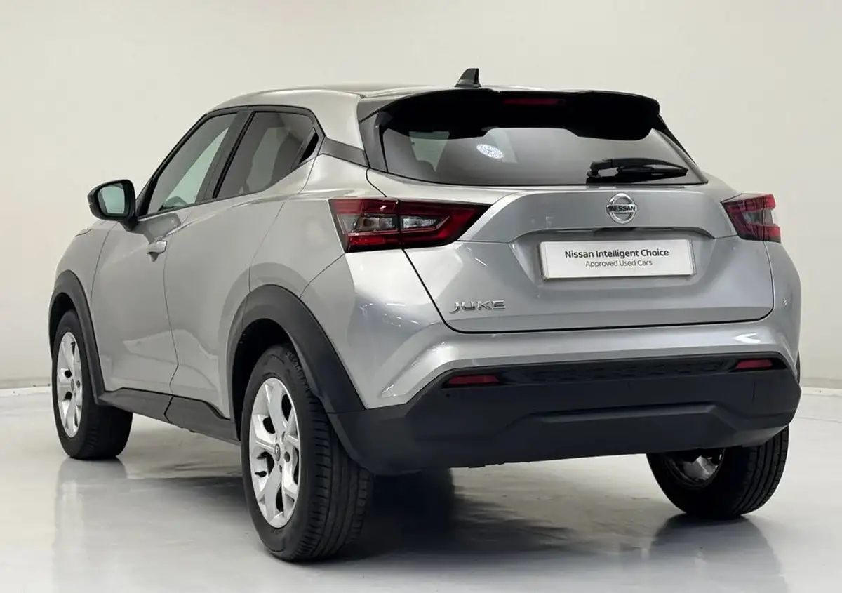 2022-nissan-juke-10-dig-t-n-connecta-big-8