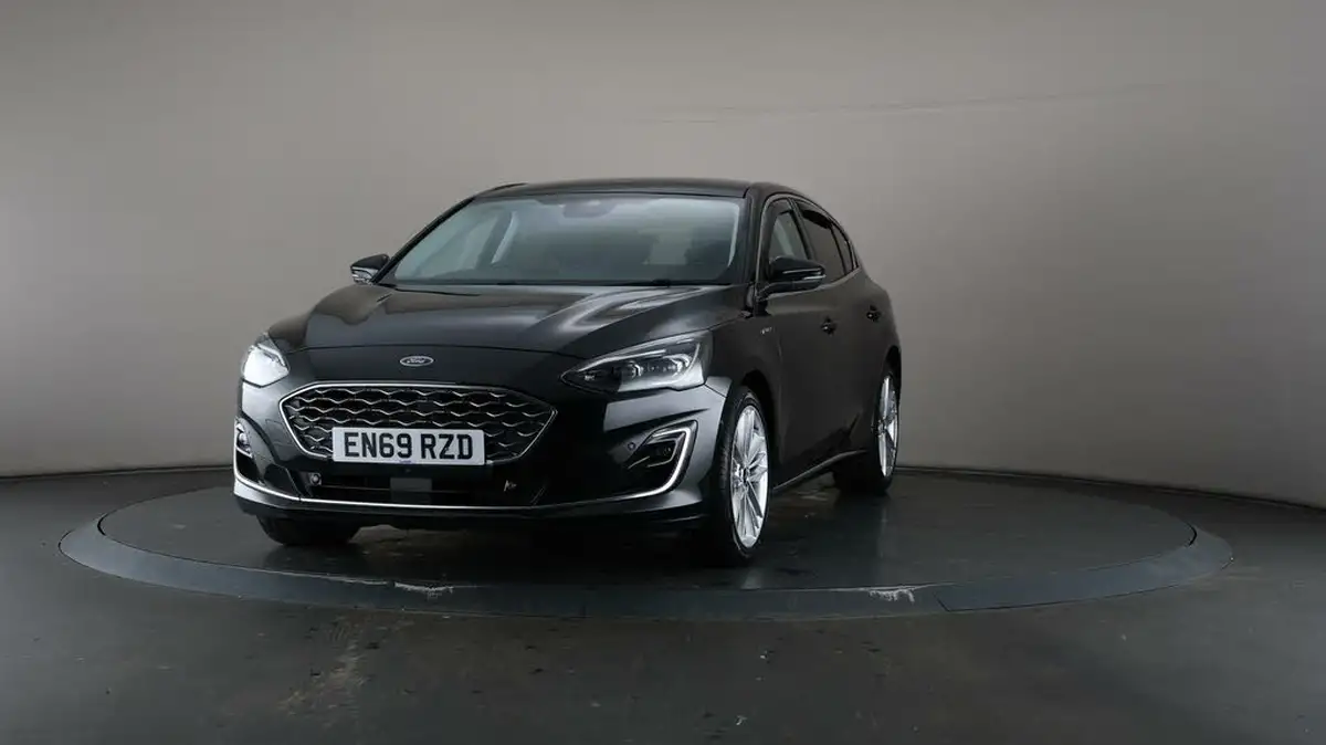 2020-ford-focus-15-vignale-hatchback-big-33