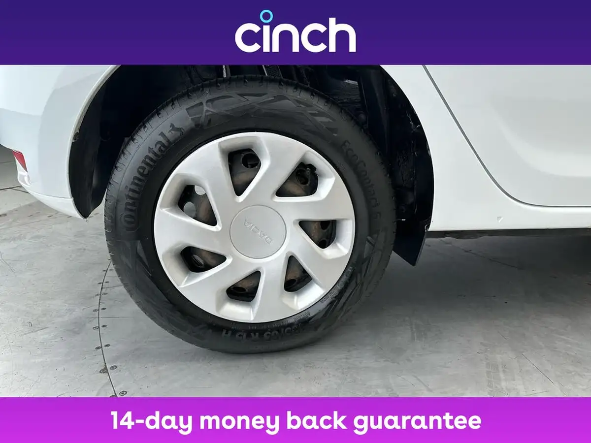 2020-dacia-sandero-10-sce-essential-big-18