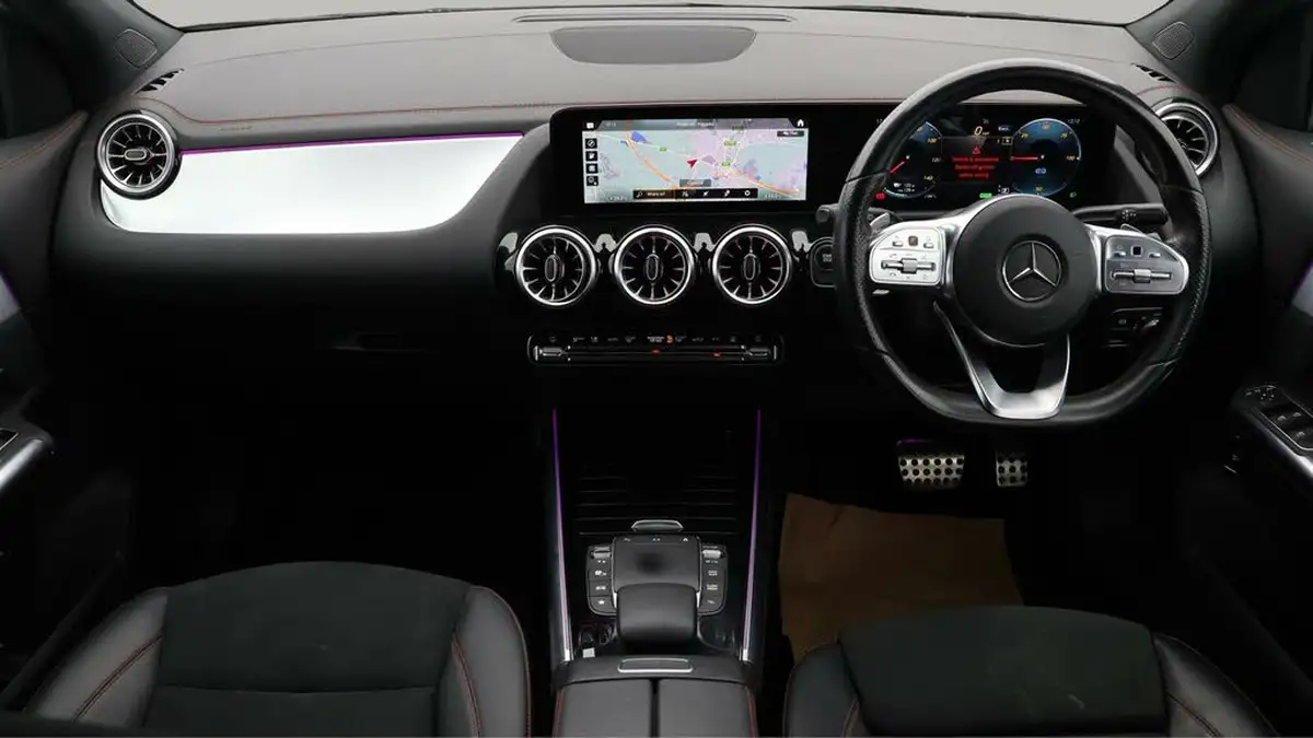 2021-mercedes-benz-eqa-e-eqa-250-amg-line-big-12