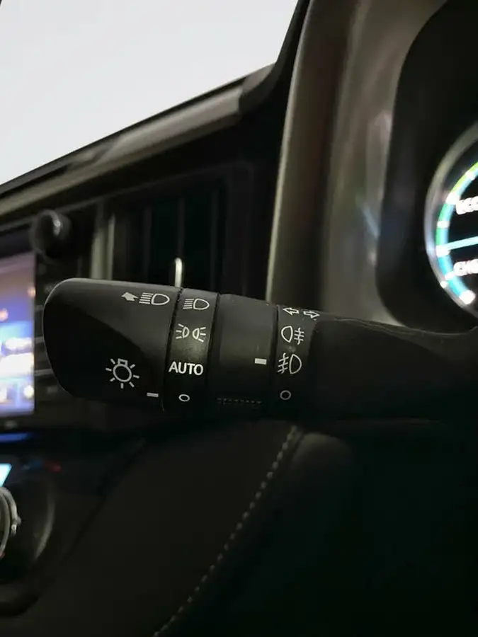 2016-toyota-rav4-25-vvt-i-excel-e-cvt-big-18