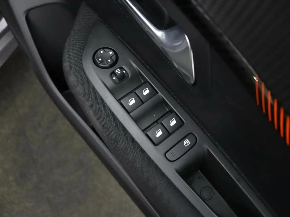 2022-peugeot-208-12-puretech-active-premium-75bhp-big-13
