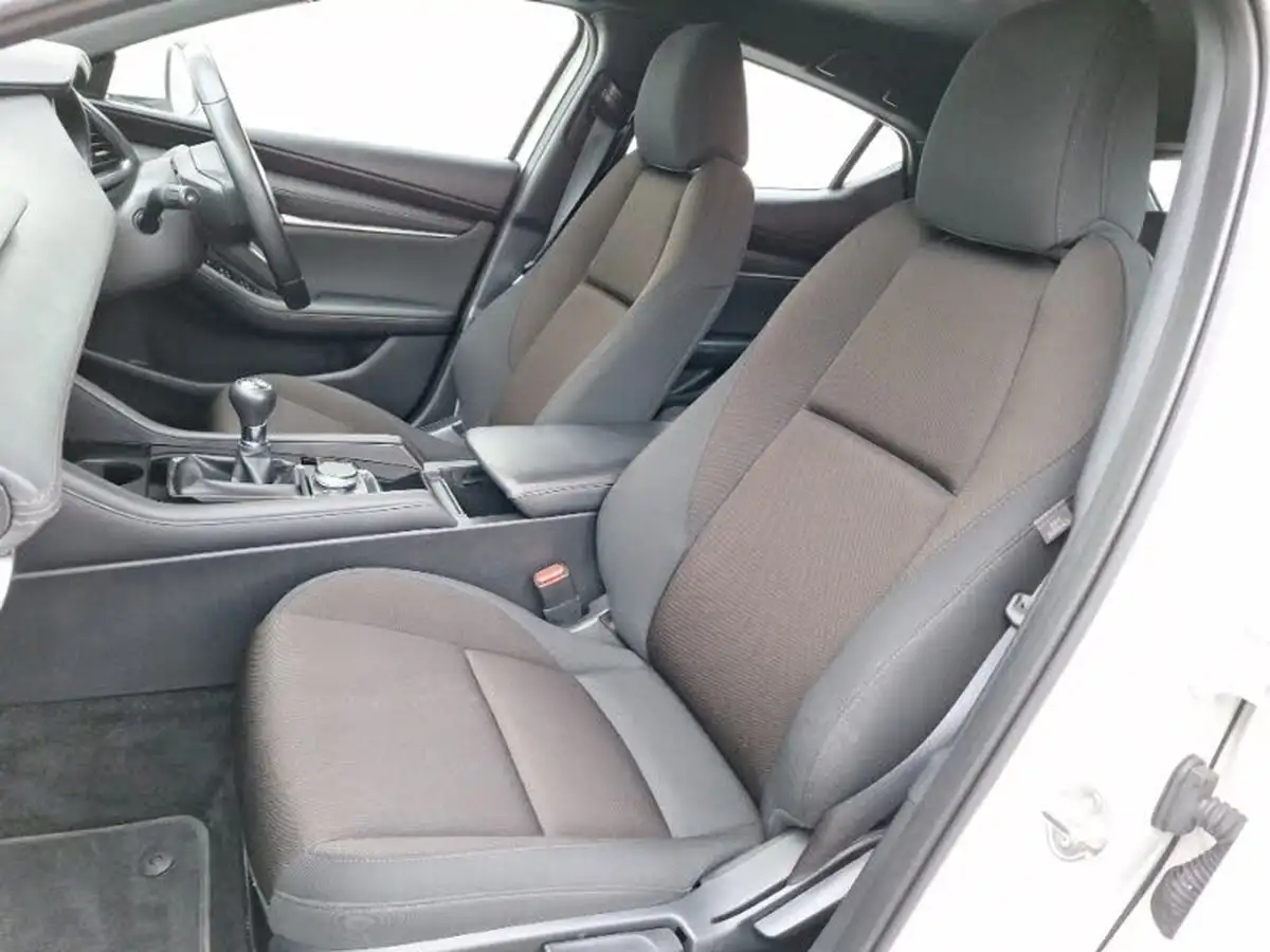 2023-mazda-mazda3-20-se-l-big-4