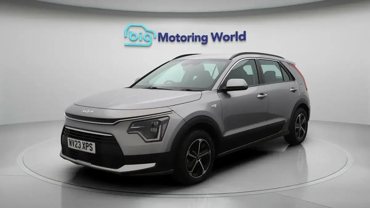 2023-kia-niro-16-gdi-139bhp-hev-132kwh-big-3