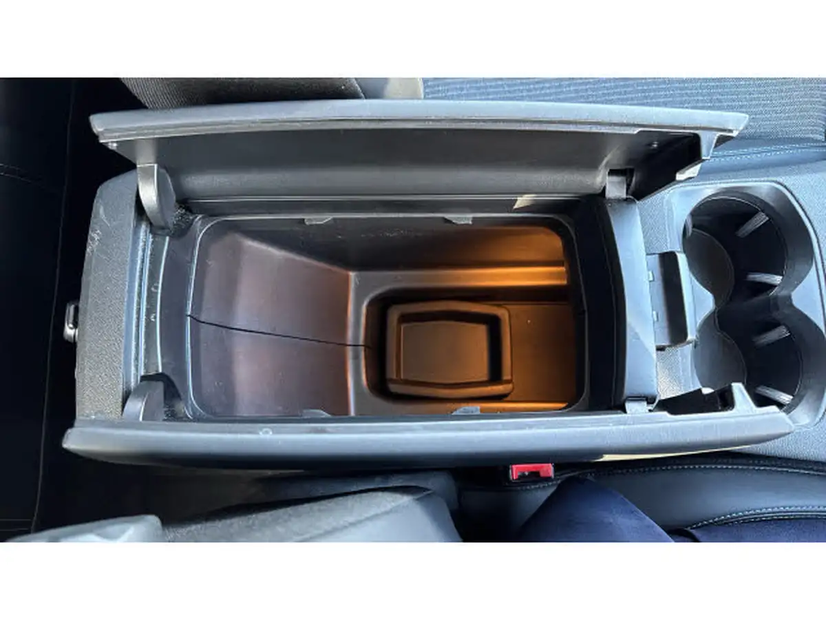 2022-peugeot-3008-suv-16-puretech-allure-premium-300bhp-4wd-hybrid4-big-42