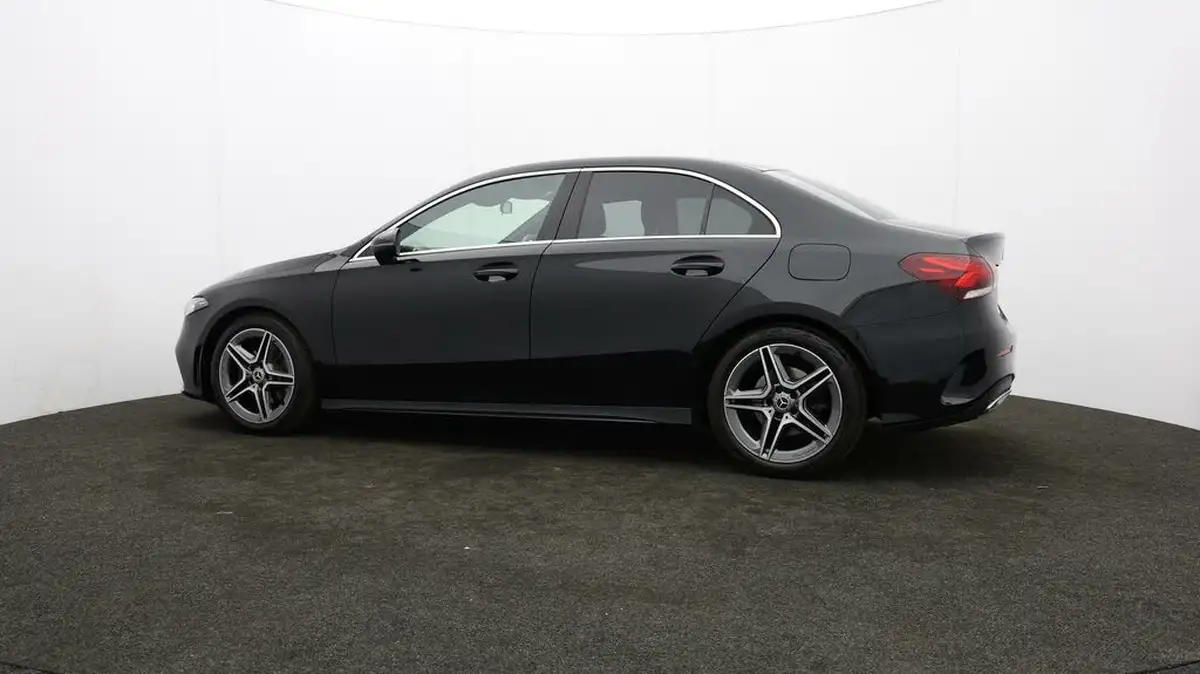 2020-mercedes-benz-a-class-13-a200-amg-line-saloon-4d-7g-dct-big-64