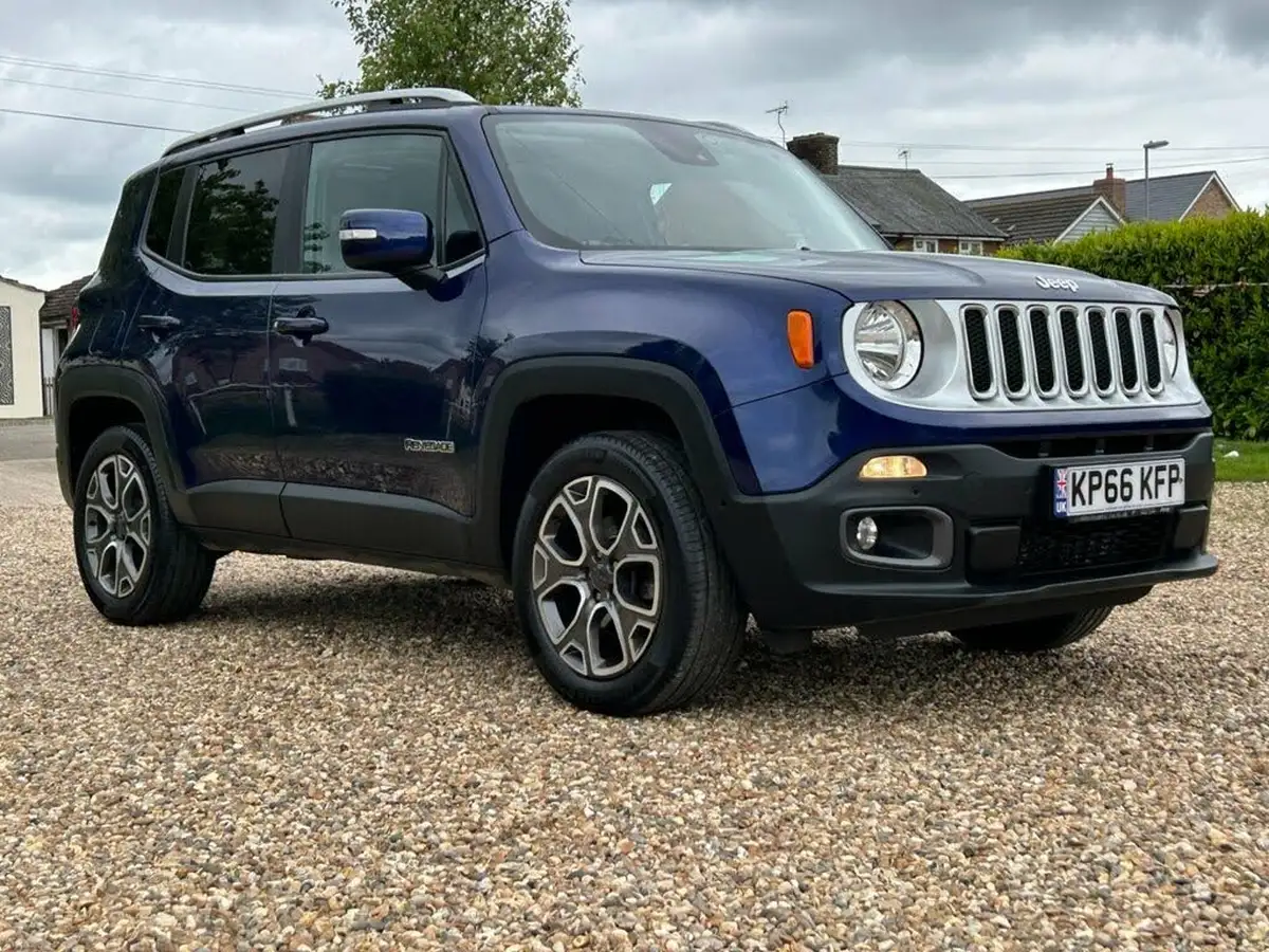 2016-jeep-renegade-20multijet-ii-limited-ss-big-3