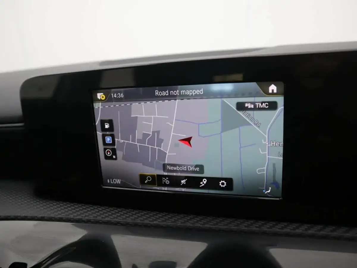 2021-mercedes-benz-a-class-20d-a180d-se-big-12