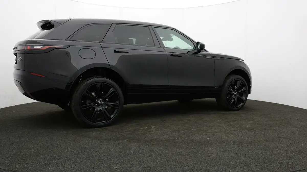 2019-land-rover-range-rover-velar-20-d240-r-dynamic-hse-big-27