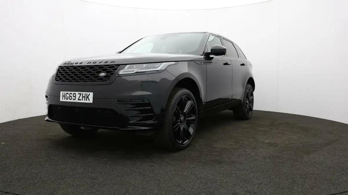 2019-land-rover-range-rover-velar-20-d240-r-dynamic-hse-big-51