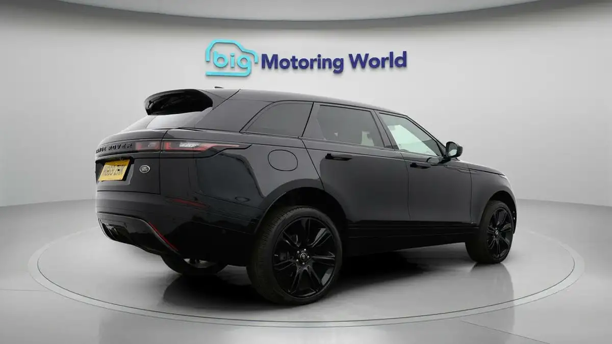 2019-land-rover-range-rover-velar-20-d240-r-dynamic-hse-big-6