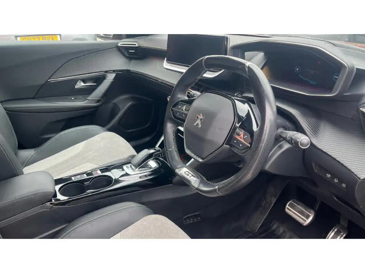 2020-peugeot-2008-suv-e-gt-big-10
