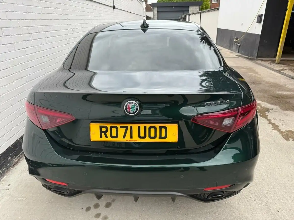 2021-alfa-romeo-giulia-20-veloce-276bhp-big-6